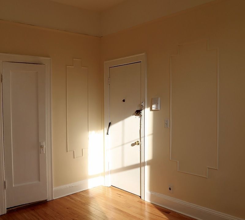1st image of 124 Pacific St APT 4R