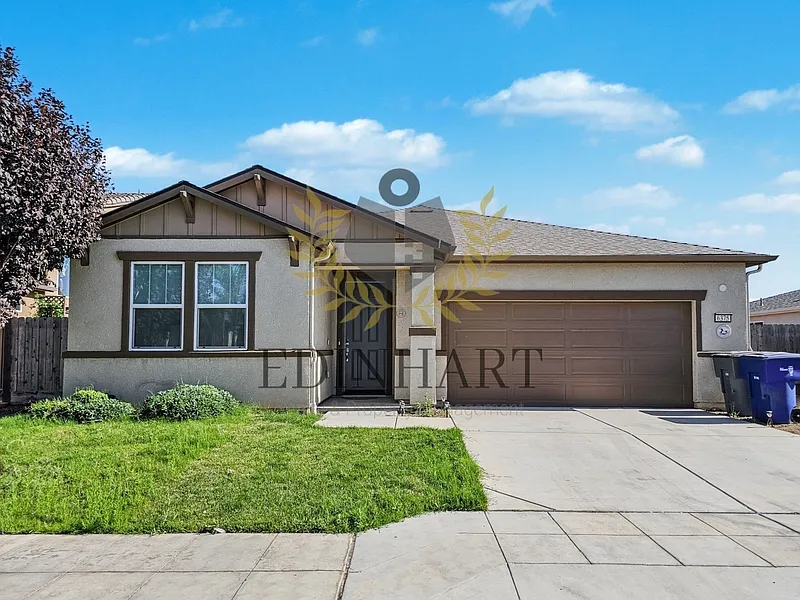 3 bed, 3.0 bath, 2033 sqft, $2,699 — Photo 1