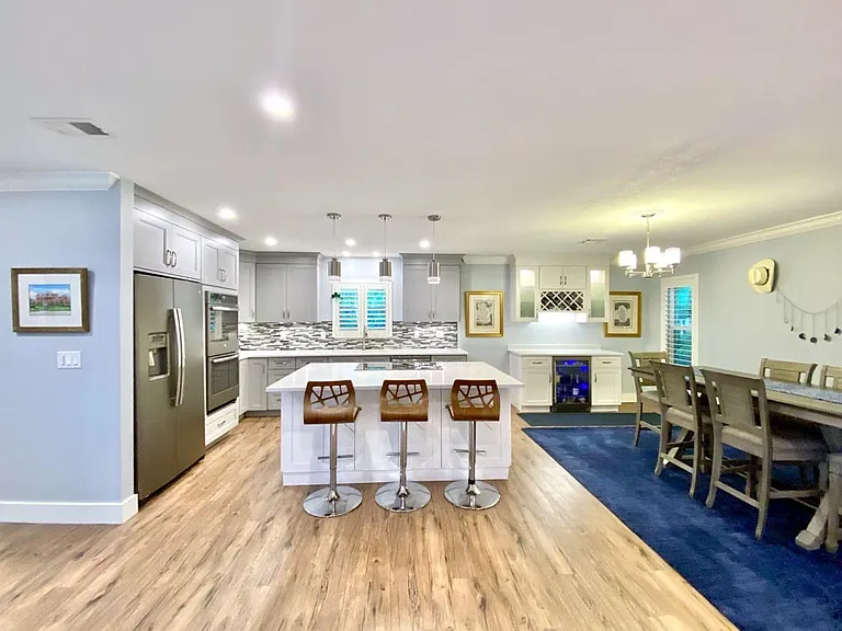 907 Tropic Dr — Photo 13