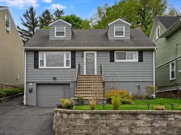 54 Phoenix Ave, Morristown Town, NJ 07960