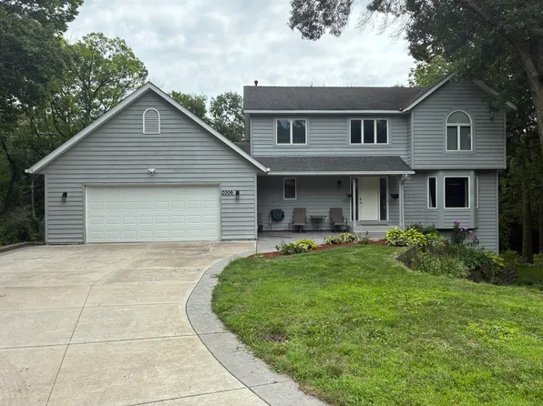 13306 Ellice Ct, Apple Valley, MN 55124