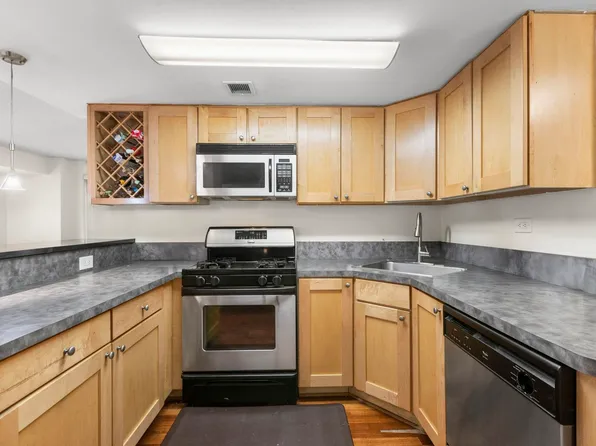 700 1st Street image 5 of 20