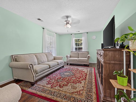 5th image of 2513 Berryhill Rd
