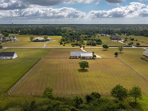 4th image of 9855 Stucki Rd