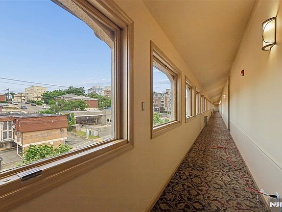 3rd image of 300 Gorge Rd APT 57
