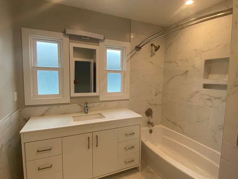 7835 McConnell Ave — Photo 6