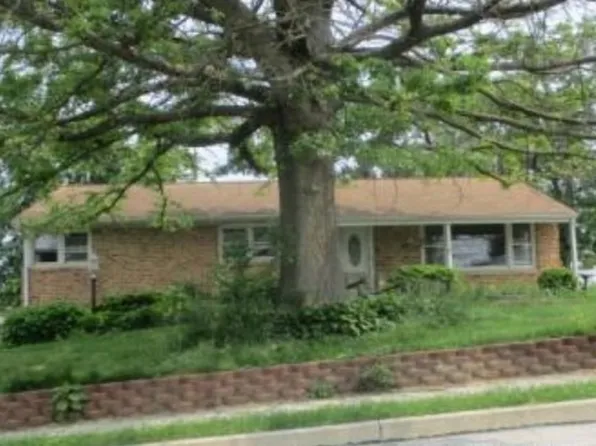 170 Meeting House Rd, Manchester, PA 17345