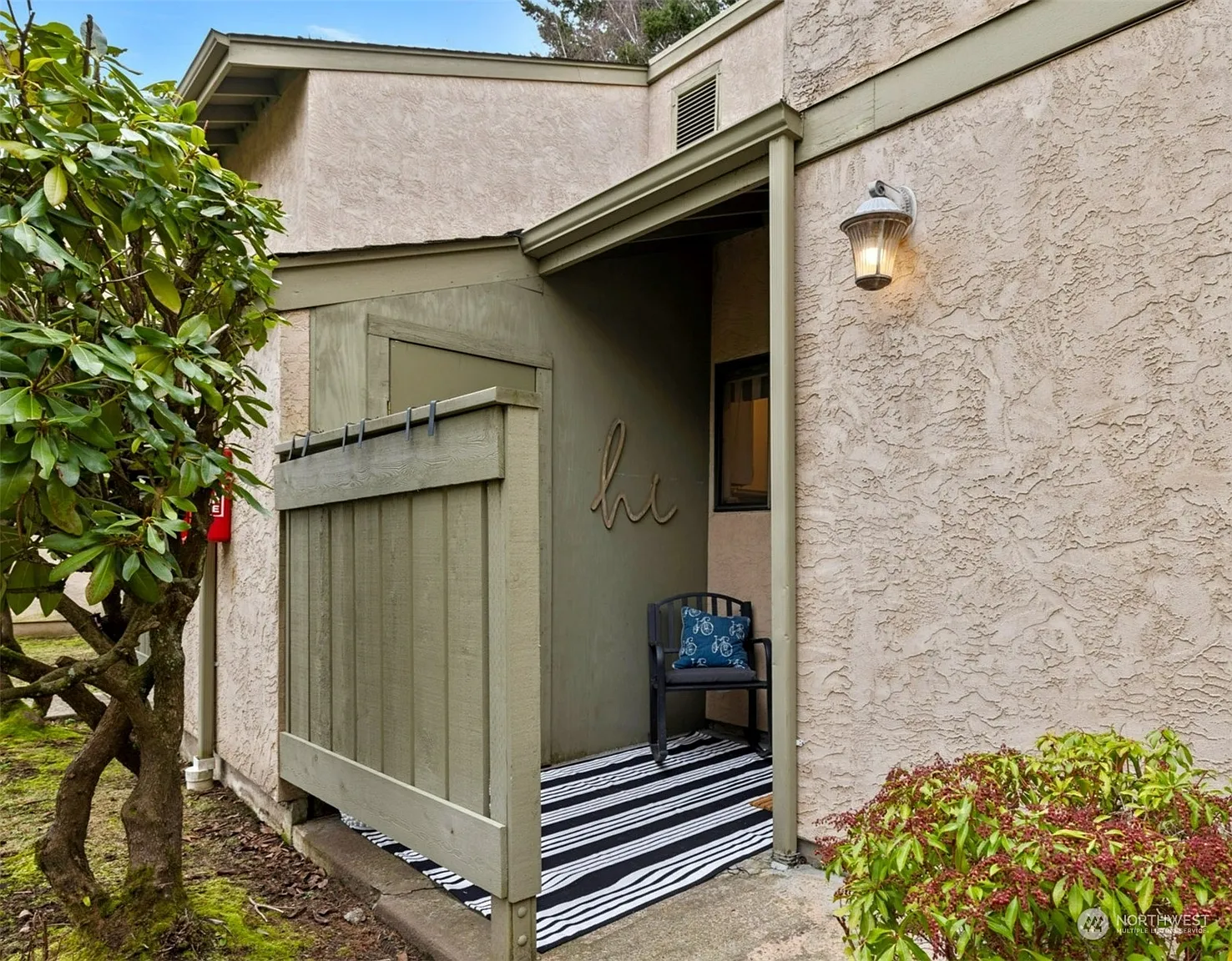 10048 NE 138th Place #I 1 photo 1