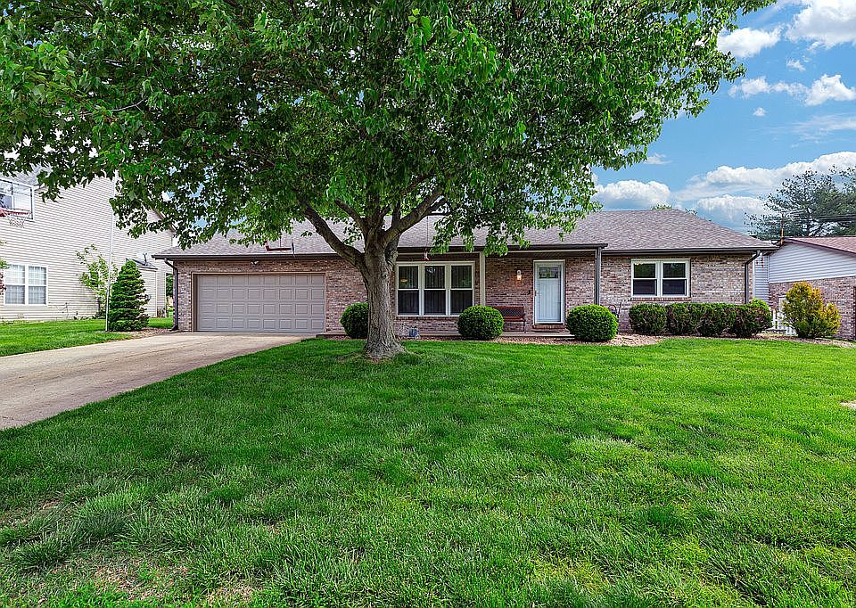 1st image of 232 Adam Dr