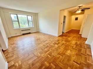 122 Pelham Rd #2, New Rochelle, NY 10805