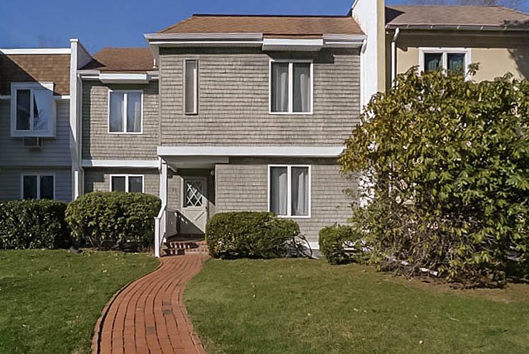 1st image of 43 Gingerbread Ln