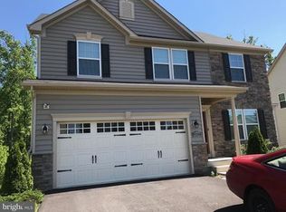 9294 Rock Lynn Cir, Waldorf, MD 20603