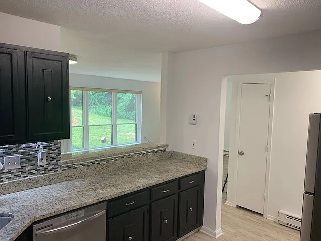 3 Wellington Dr #3 — Photo 8
