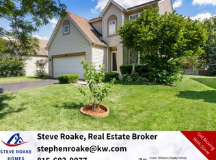 2021 Whitecliffe Dr, Romeoville, IL 60446