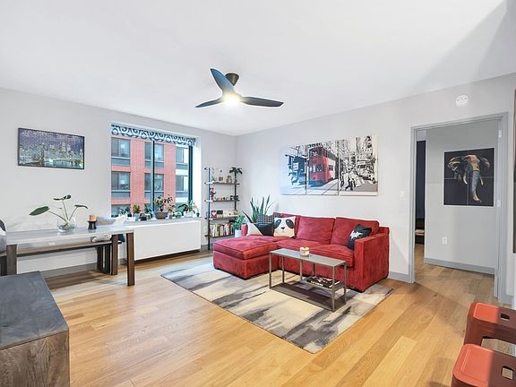 2nd image of 8 Vanderbilt Ave APT 5K