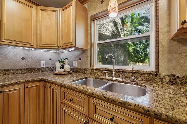 4926 Camellia Way S — Photo 21