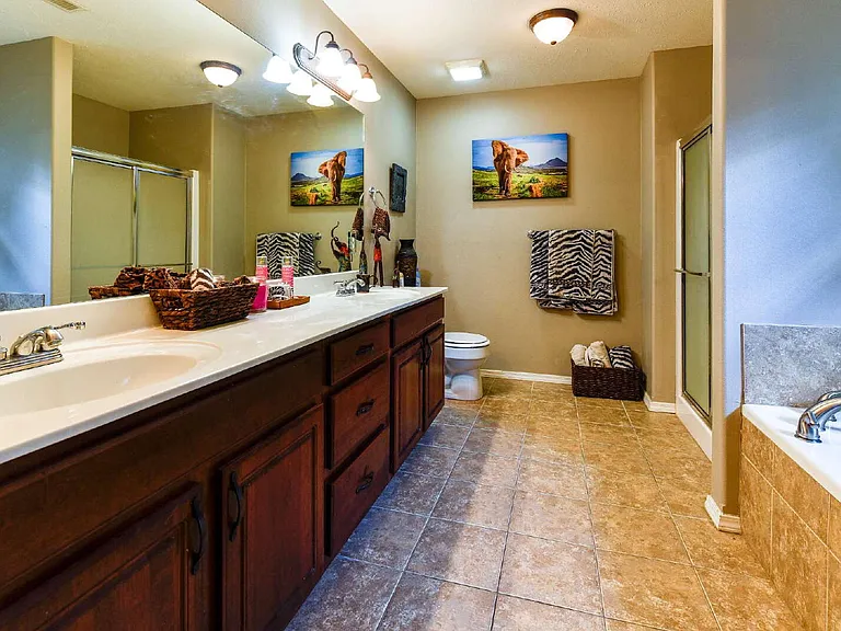 370 Southwoods Way — Photo 21