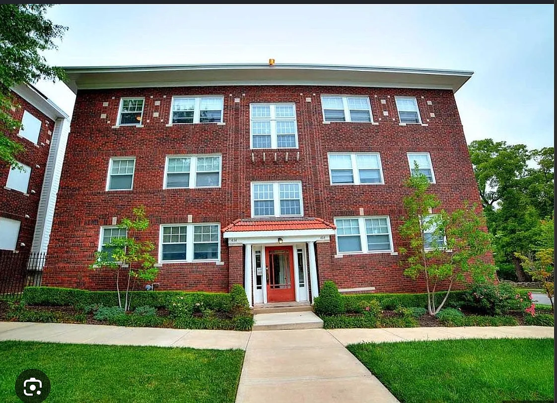 2 bed, 740 sqft, $1,195 — Photo 1