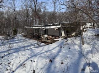 98 Oak Tree Ln, Winfield, MO 63389