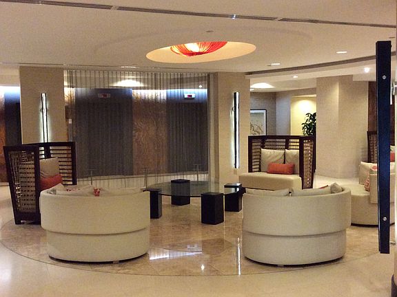 2nd image of 2555 Collins Ave APT 1012