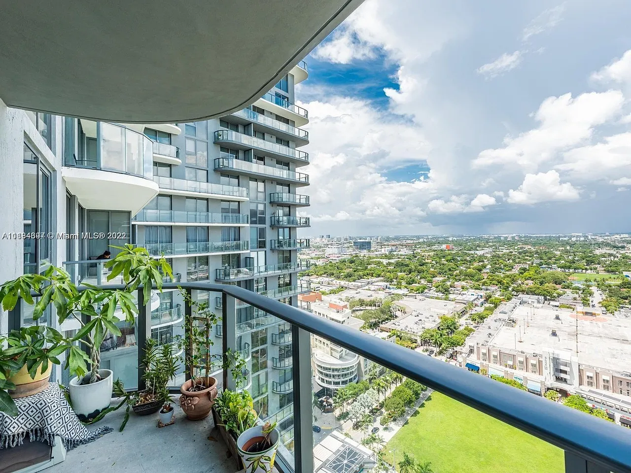 1 bed, 593 sqft, $3,200 — Photo 1