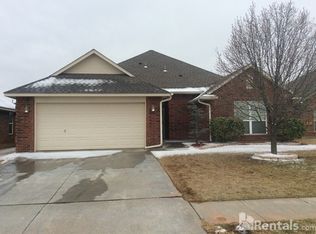 1620 SW 31st Ter, Moore, OK 73160