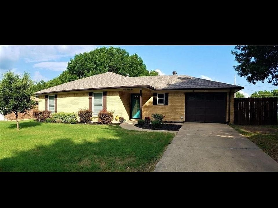 1st image of 725 Vaughn Dr