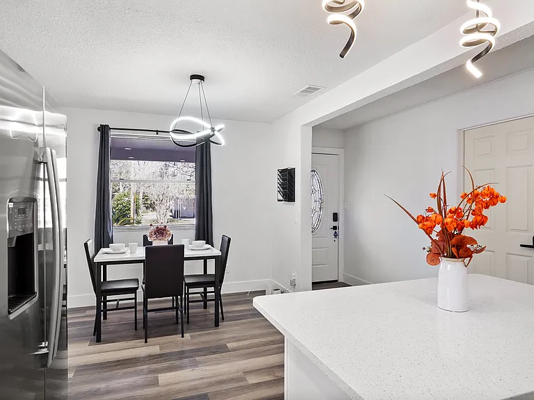 5324 Quan Dr — Photo 8