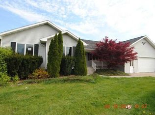 3686 Zink Rd, Carleton, MI 48117