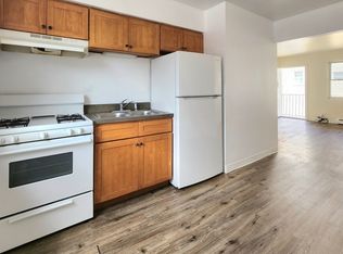 5741 W 35th St #8F, Cicero, IL 60804