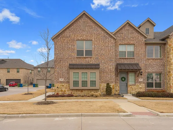 691 Vista Oaks Rd, Lewisville, TX 75067