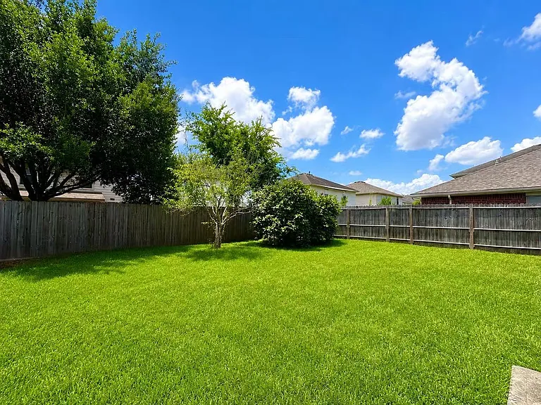3519 Benjamin Franklin Ln — Photo 23