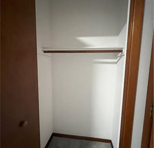 2 S Wickham Ct #1 — Photo 15