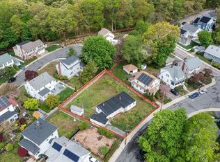 10 Gretter Rd, West Roxbury, MA 02132