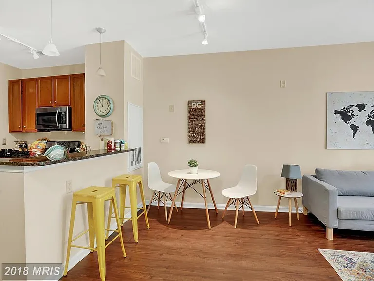 2665 Prosperity Ave #121 — Photo 7