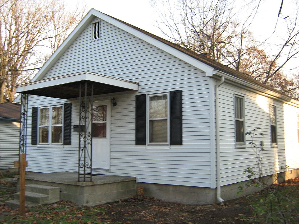 1st image of 160 Fisher Ct