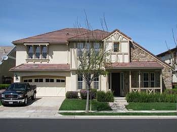 1st image of 637 W Cancion Ave
