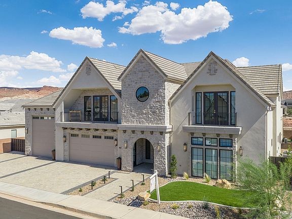 2nd image of 4843 S Homestead Way