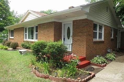 1st image of 149 Hunter Dr