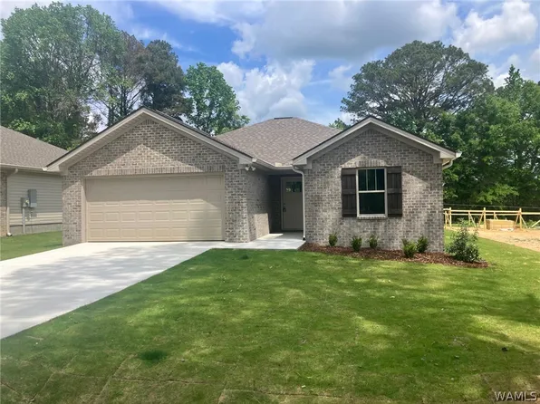 224 Mf Cannon St, Berry, AL 35546