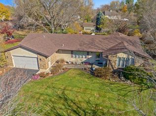 9N783 Tipi Ln, Elgin, IL 60124