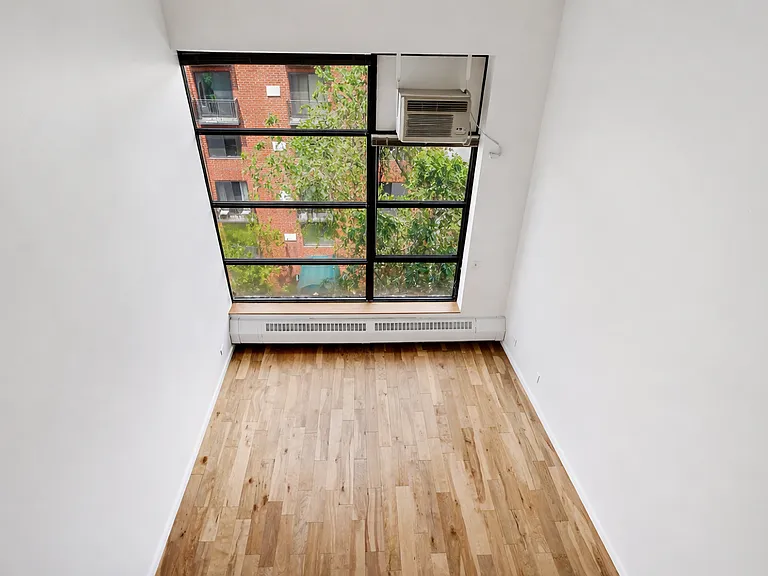 350 E 62nd St #4S — Photo 9
