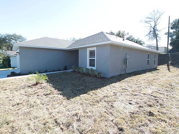 2nd image of 3111 N Covington Dr