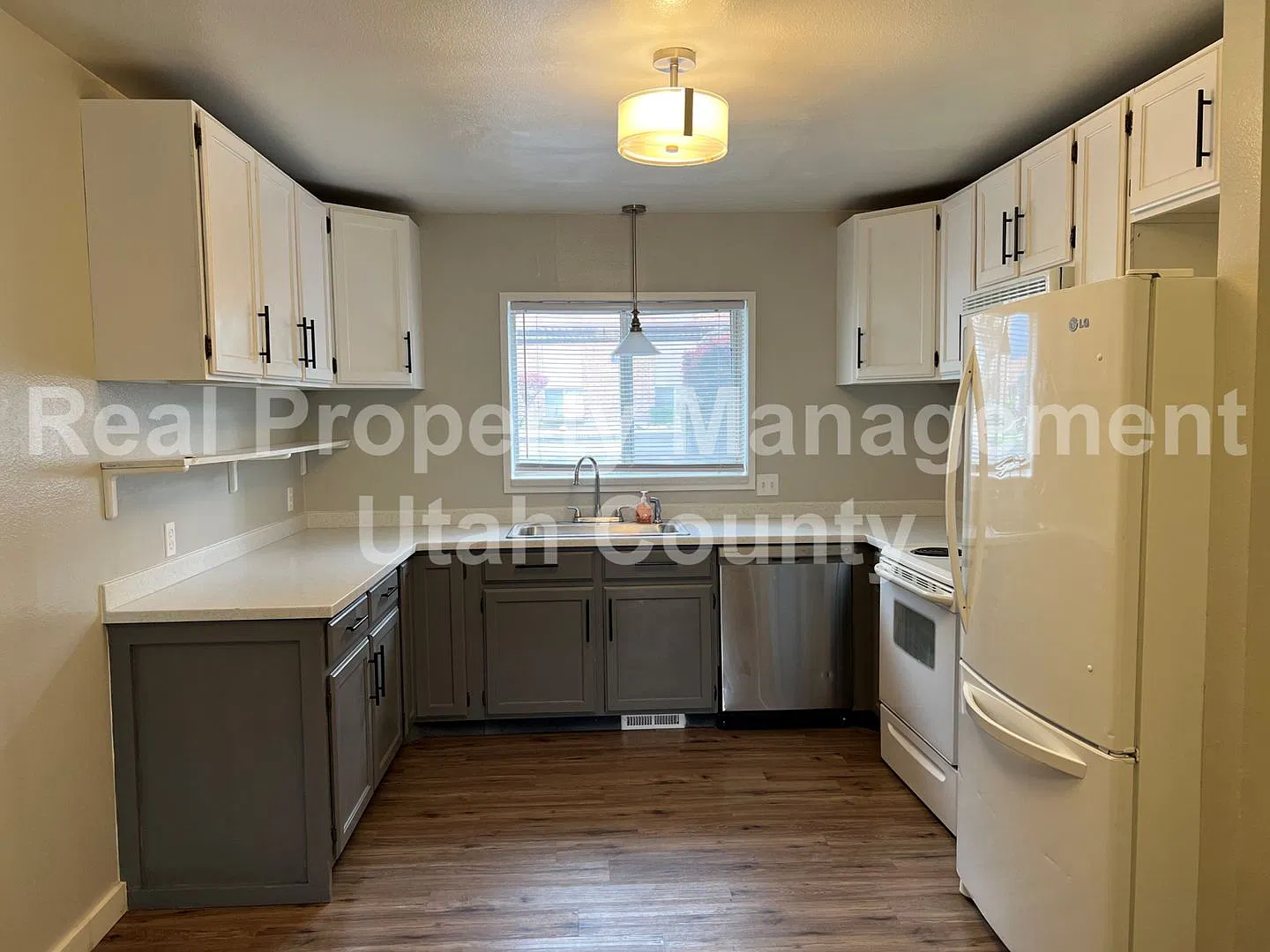 Condo for Rent in Orem's Amiron Village! — Photo 2