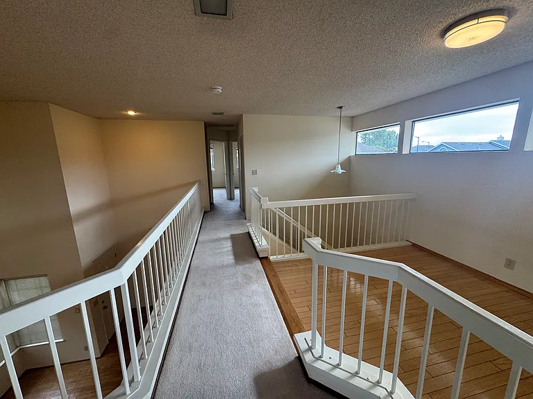 129 Payot Ct — Photo 16