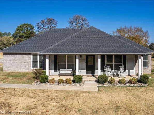 202 W McKenzie Ave, Pocola, OK 74902