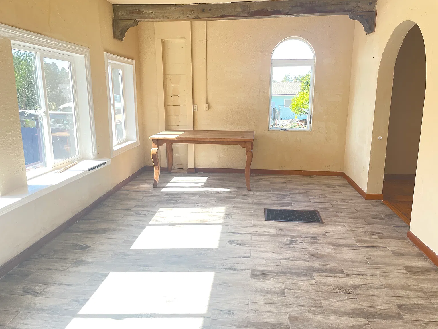 3 bed, $3,400 — Photo 2