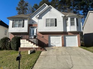 5495 Twin Lakes Dr, Atlanta, GA 30349