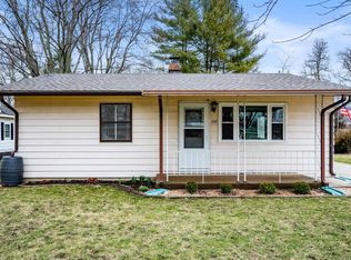 1102 E 24th St, Muncie, IN 47302