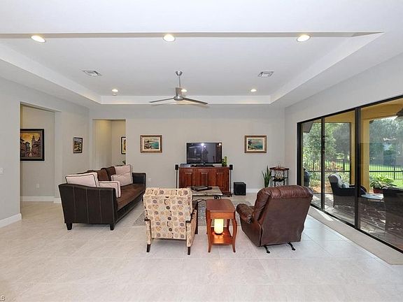 4th image of 12744 Astor Pl